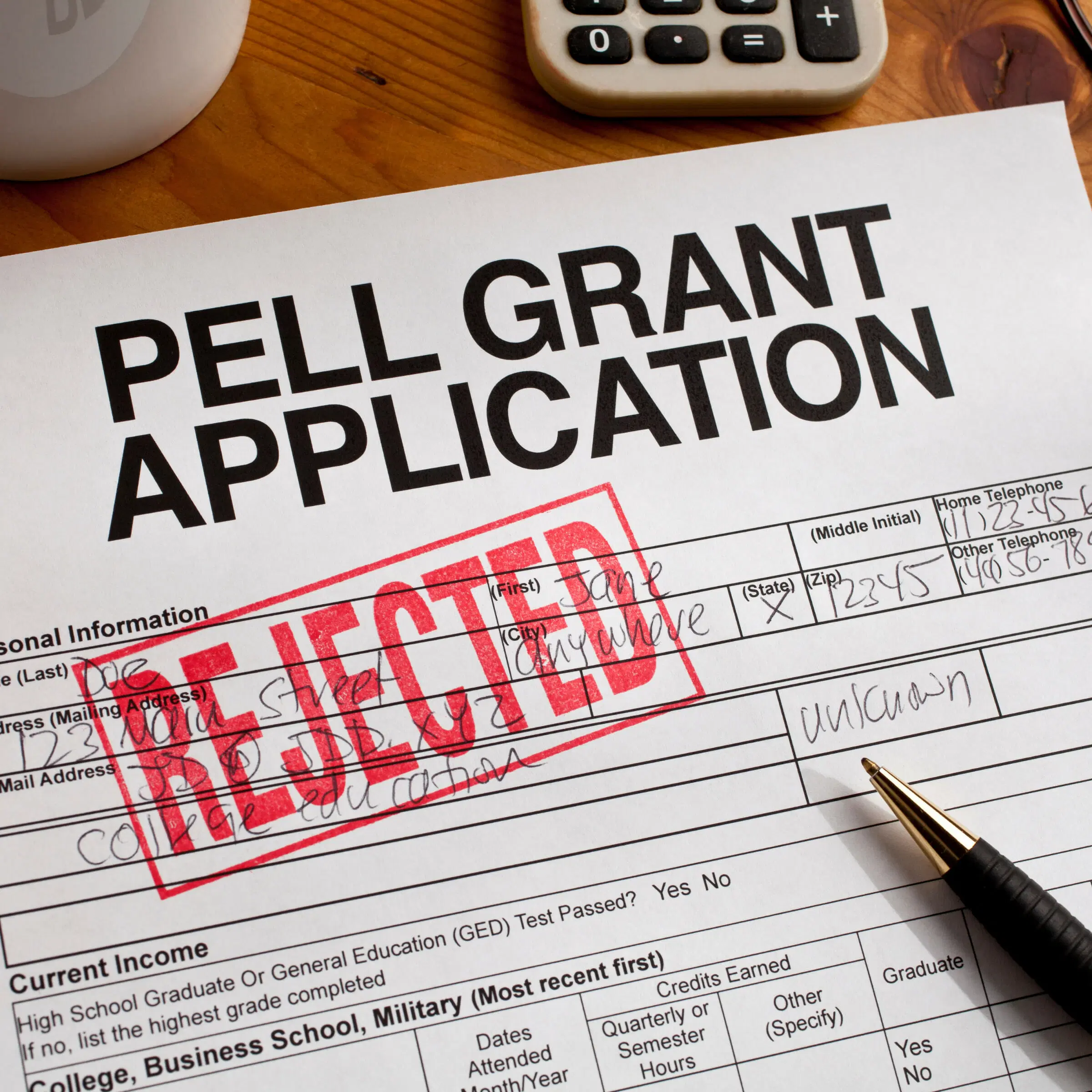 What are the opportunities and challenges of expanding Pell Grants?